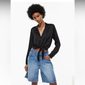 Aritzia Wilfred Black Tie-Front Long Sleeve Satin Blouse 2XS